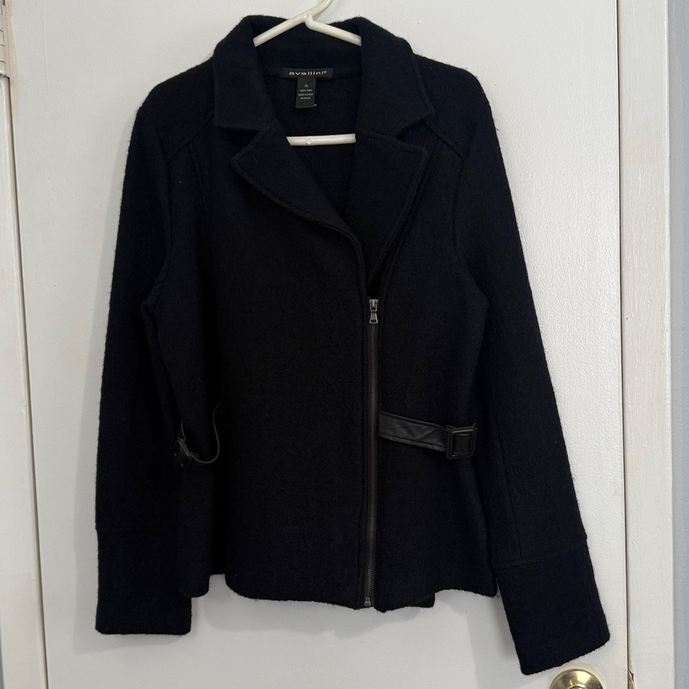 Women’s hip length jacket